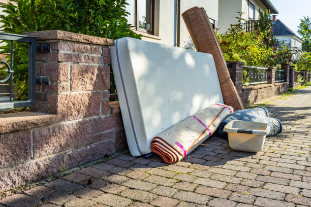 Best Mattress Removal Service  in Collinsville, AL